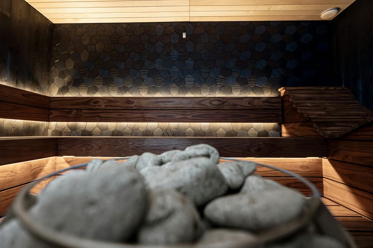 Daily Sauna Use: What Happens to a Healthy Body