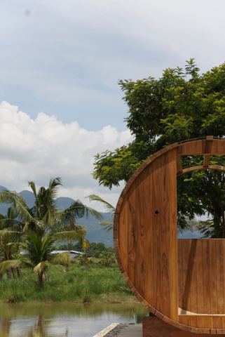 Outdoor Barrel Teak sauna in Mae Sai