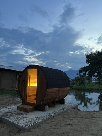 Outdoor Barrel Teak sauna in Mae Sai