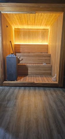 Indoor/Outdoor Teak sauna in Hua Hin