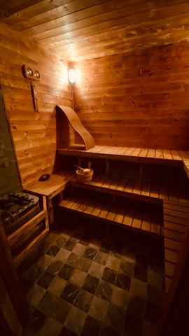 Mixed Mixed wood sauna in All over