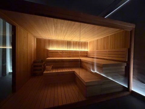 Indoor Red Cedar sauna in Bangkok