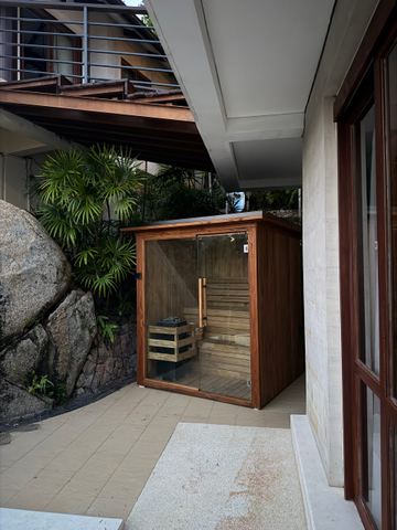 Outdoor Teak sauna in KohSsamui