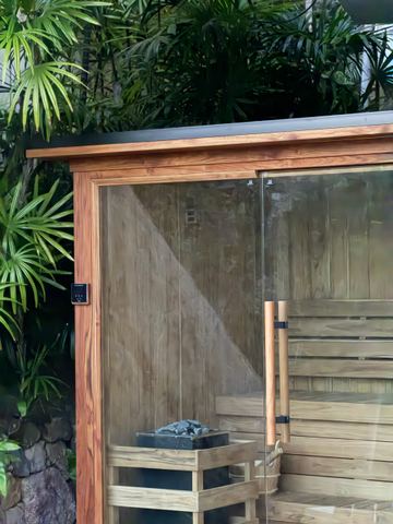 Outdoor Teak sauna in KohSsamui